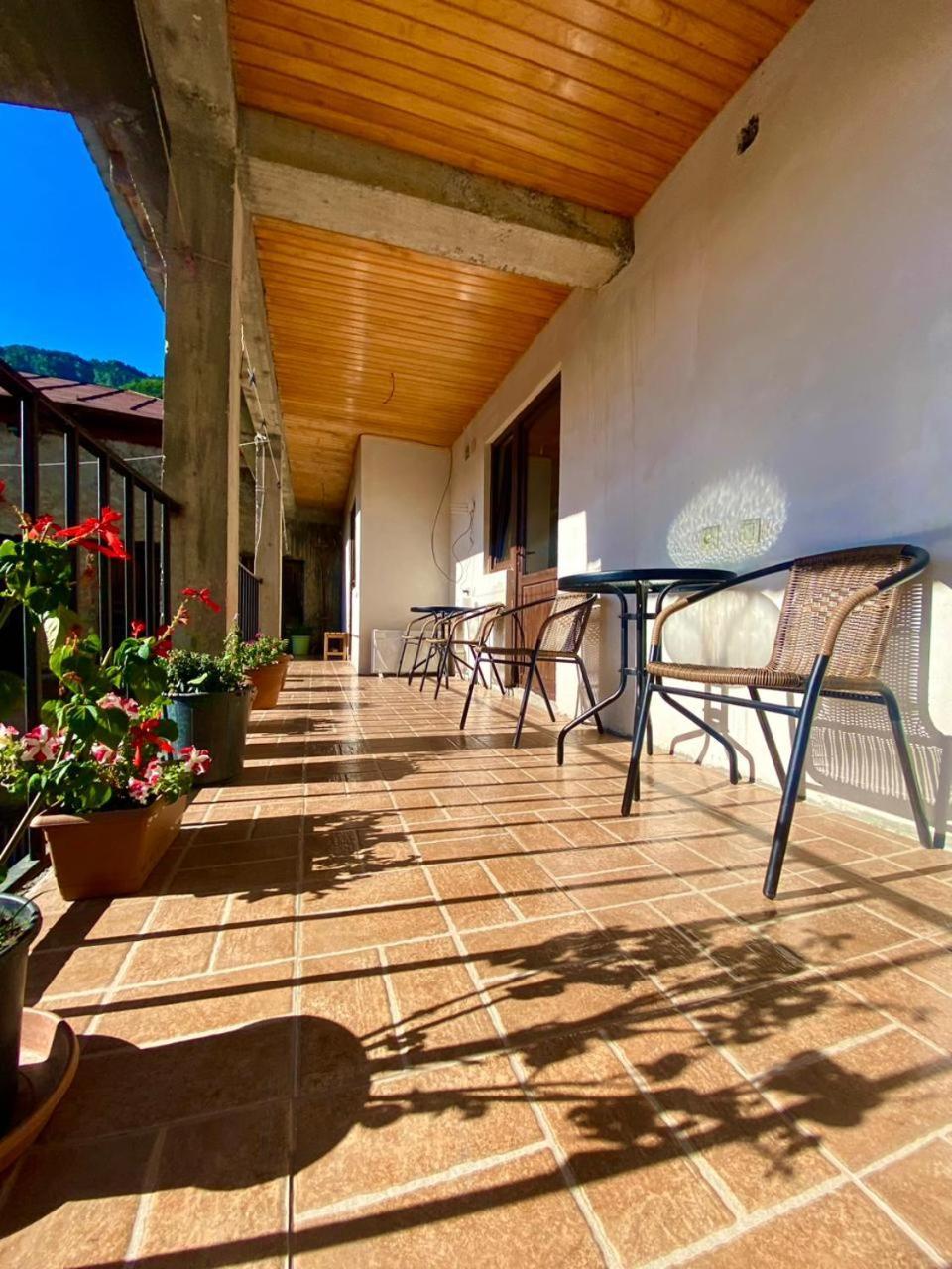 Guesthouse Venera Mestia Exterior photo