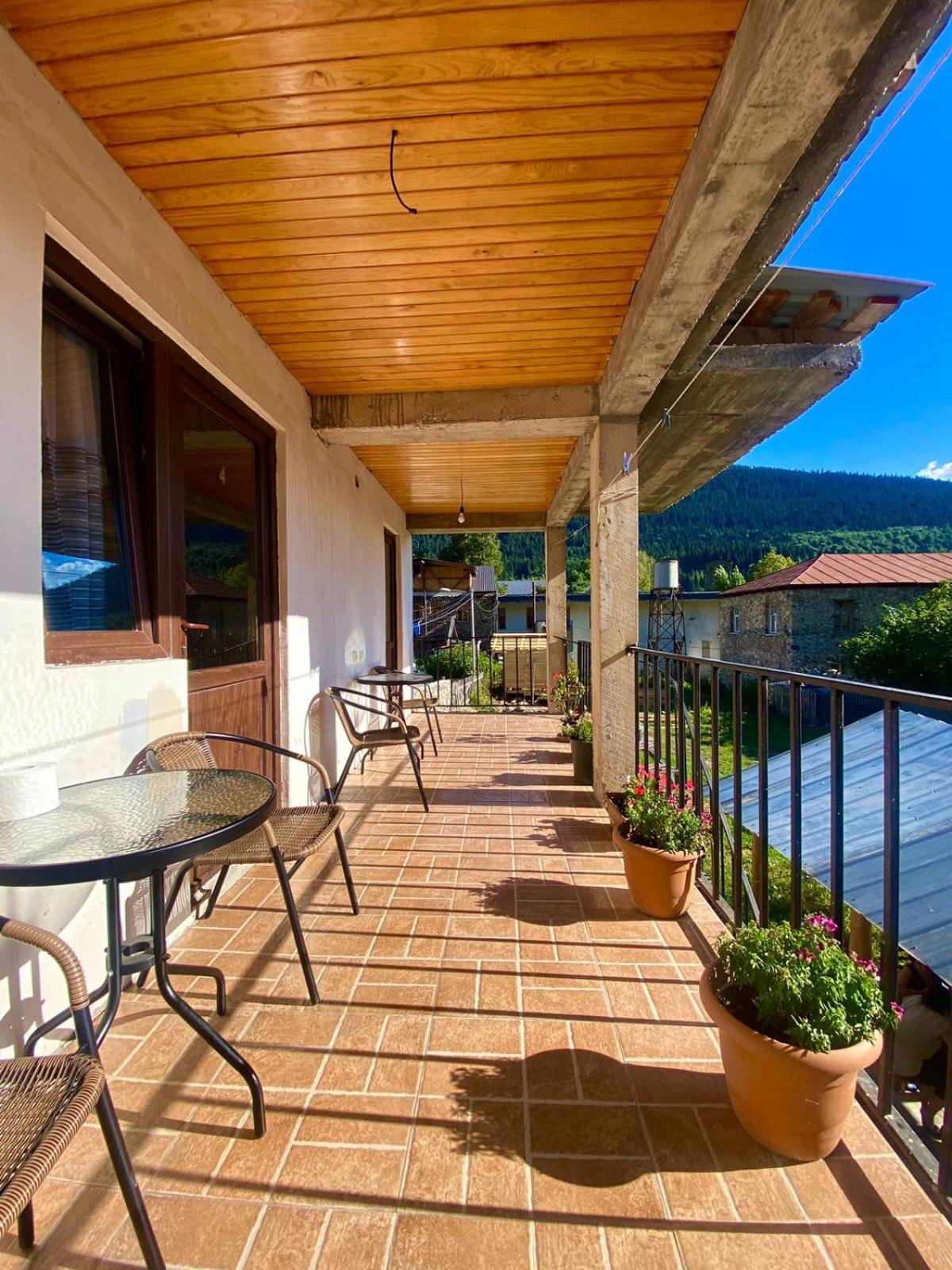 Guesthouse Venera Mestia Exterior photo